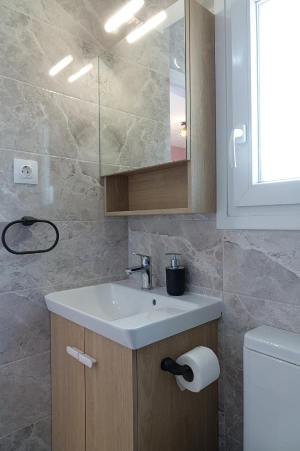 Cozy In Koukaki By Zain * Athens