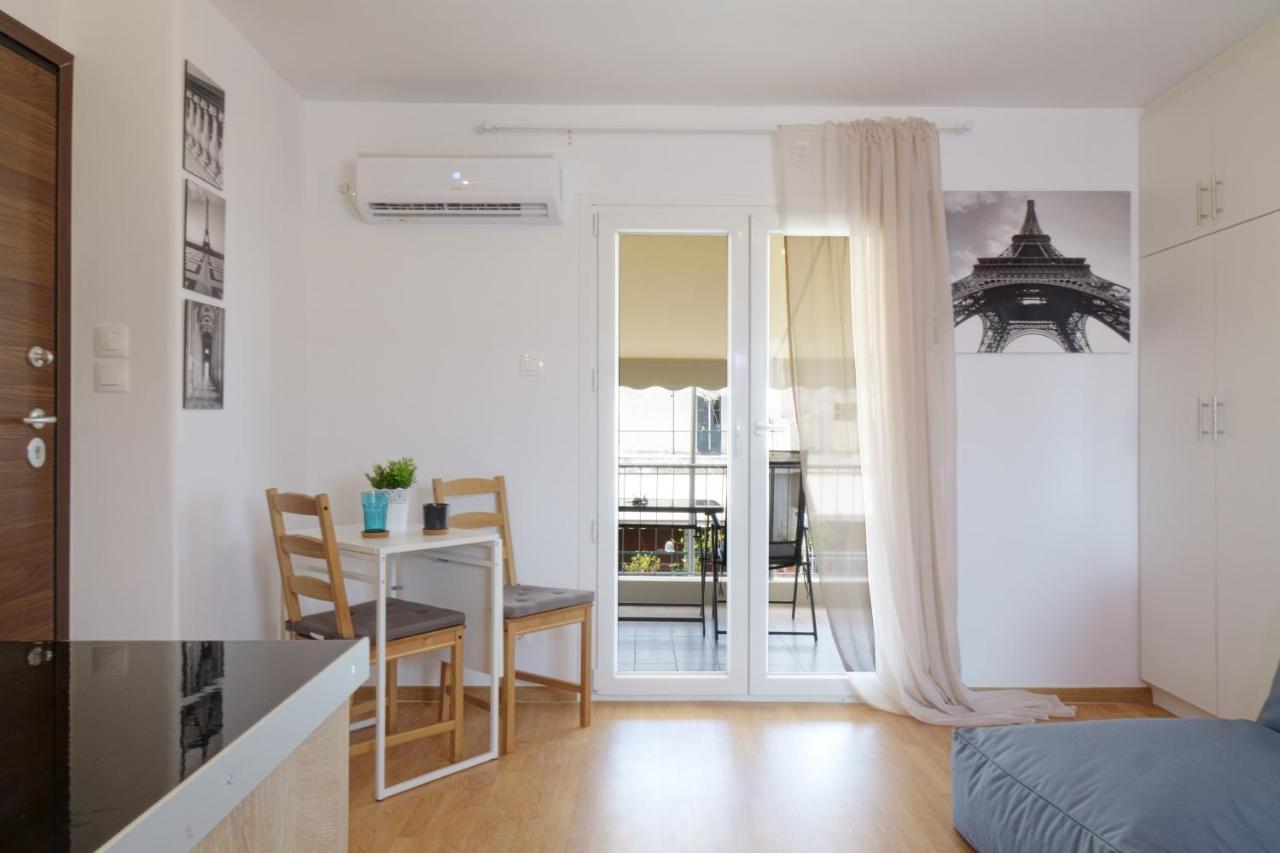 Apartment Cozy In Koukaki By Zain *